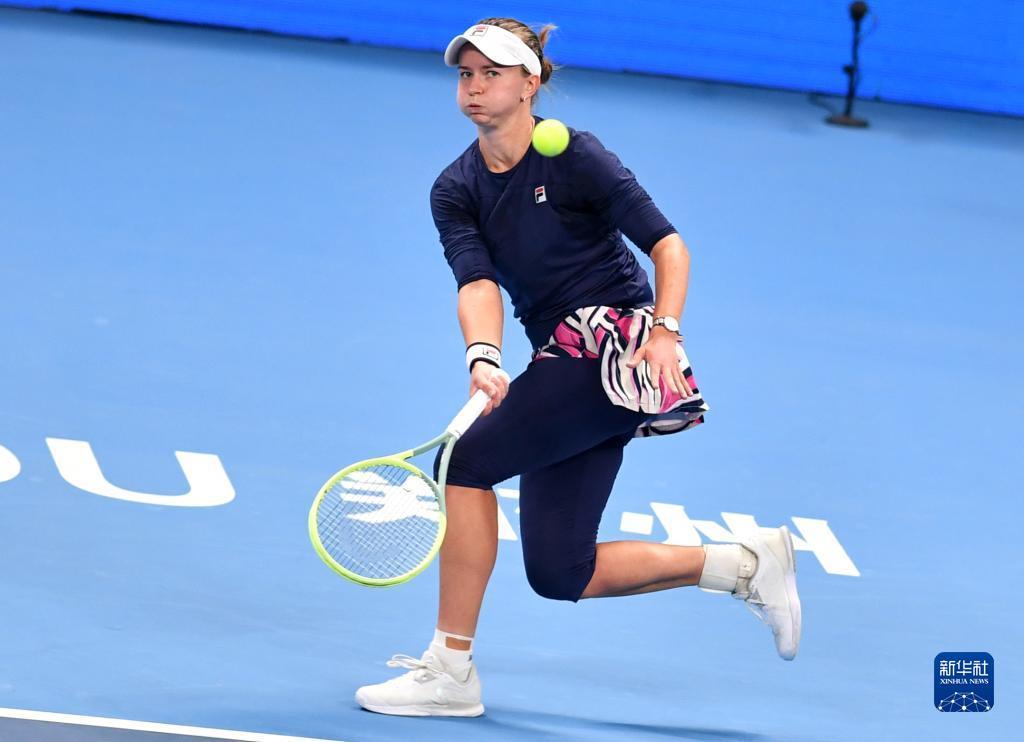 的热身赛中 的热身赛中